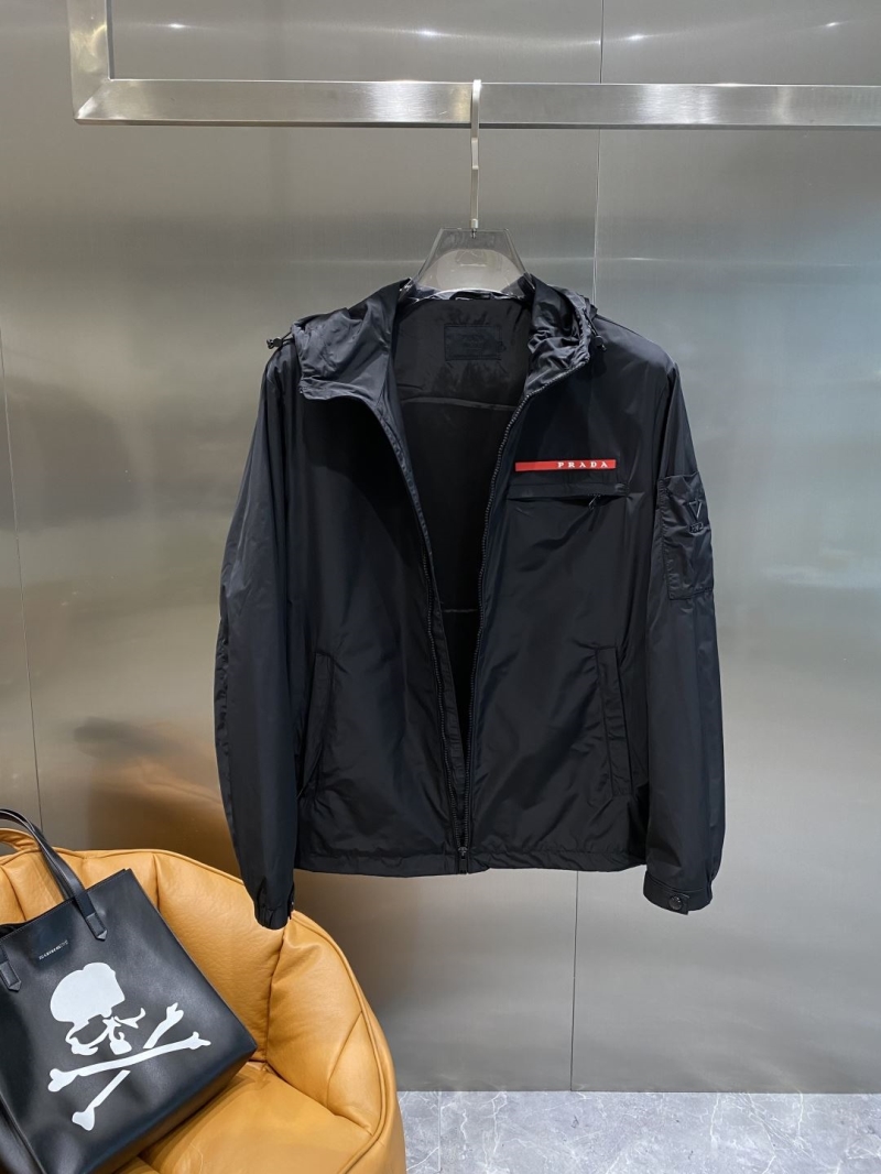 Pra*a outwear